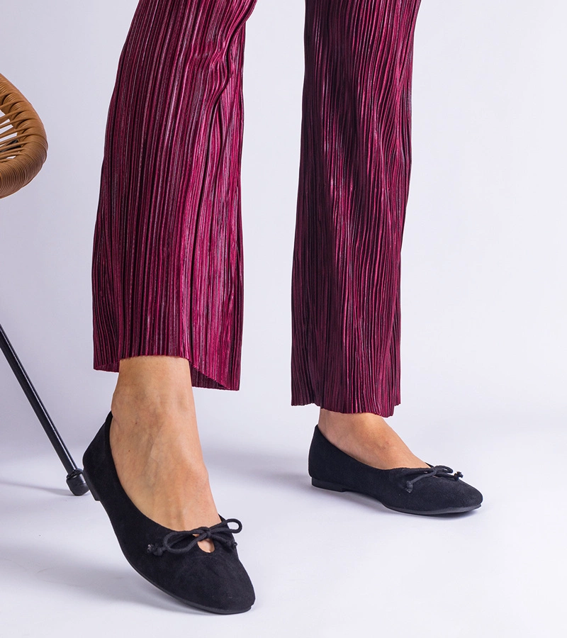 Hers Baleriny Damskie Czarne z Ozdobną Kokardką