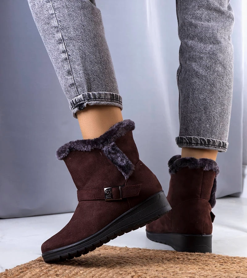 Brązowe botki na koturnie z futerkiem