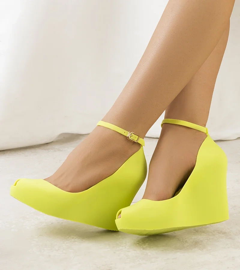 Meliski na koturnie żółte