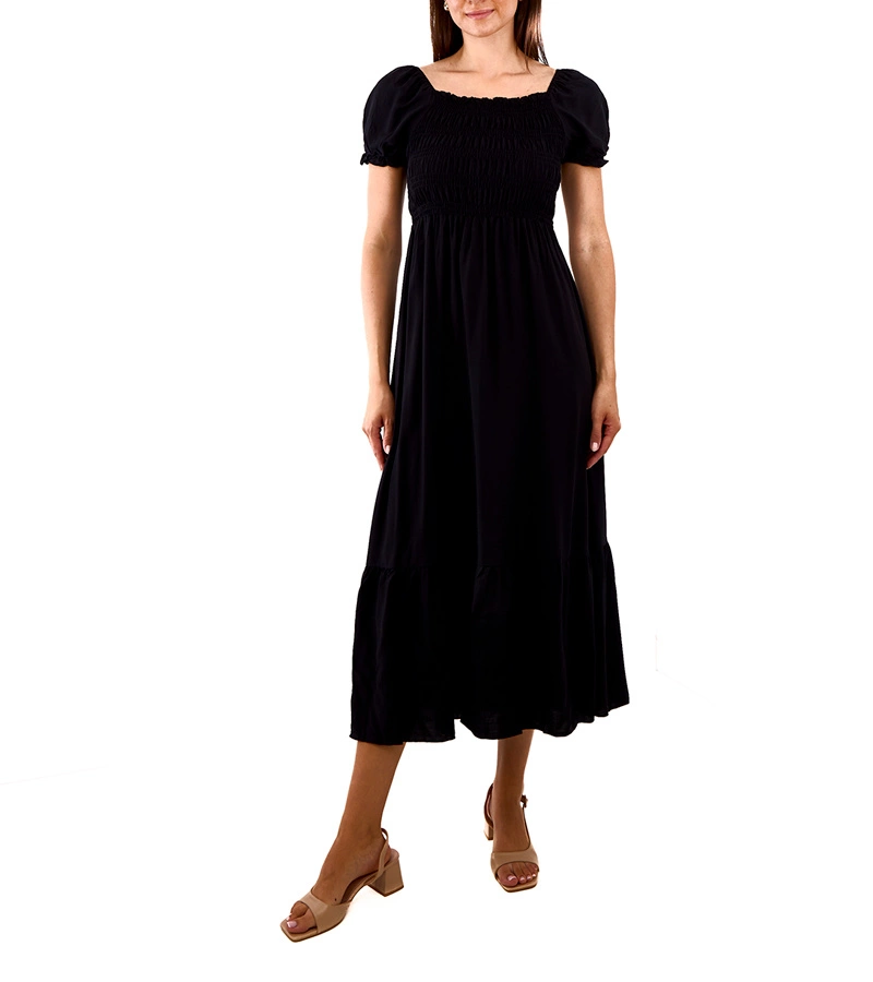 Czarna sukienka z marszczeniem maxi