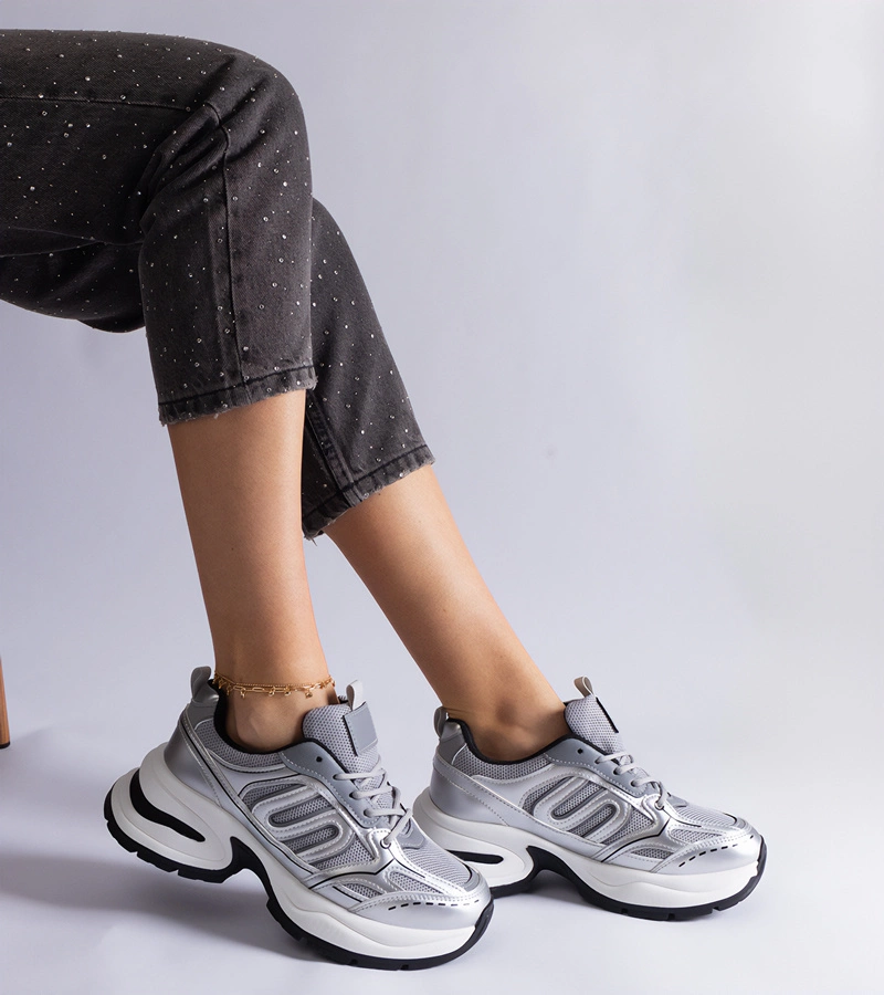 Hers sneakersy damskie srebrne sportowe z wyjątkowym stylem