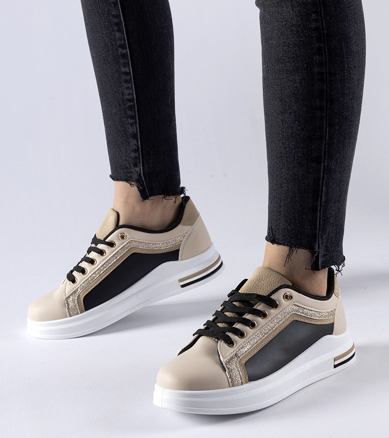 Beżowo-czarne sneakersy na platformie
