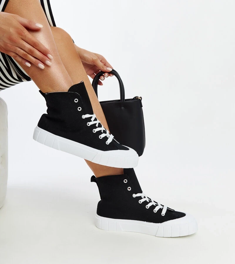 Hers Czarne wysokie trampki