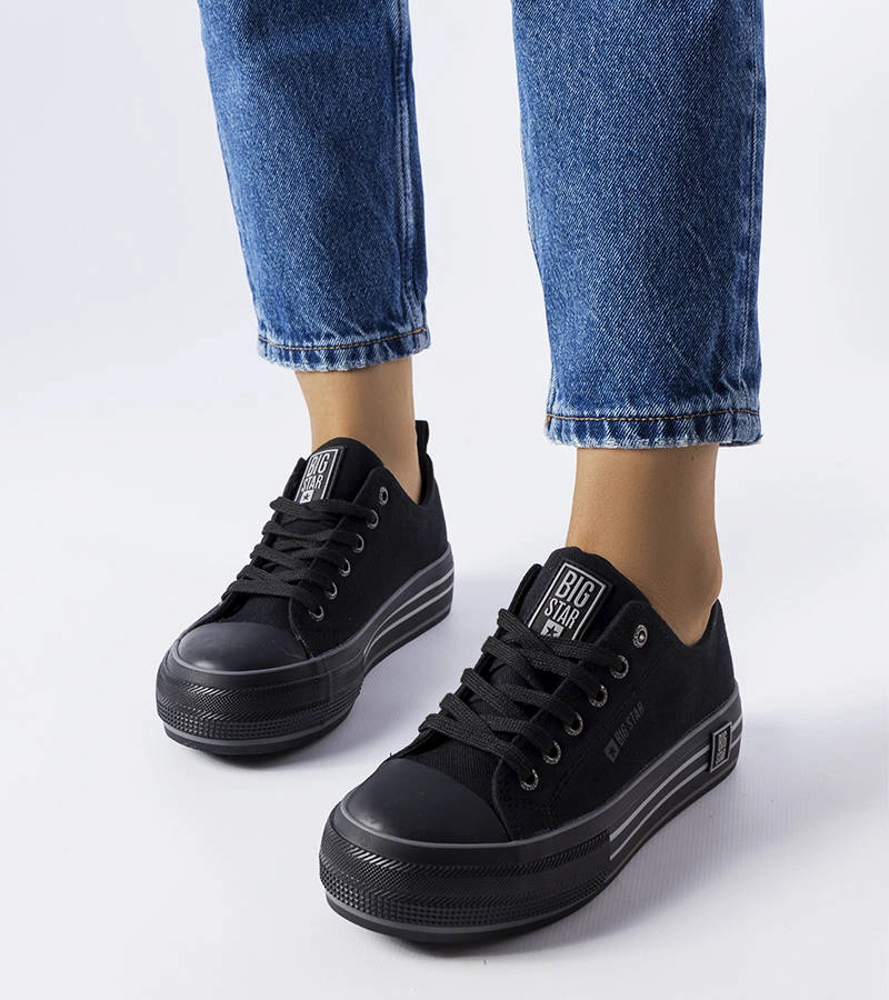 Czarne trampki na grubszej platformie LL274184