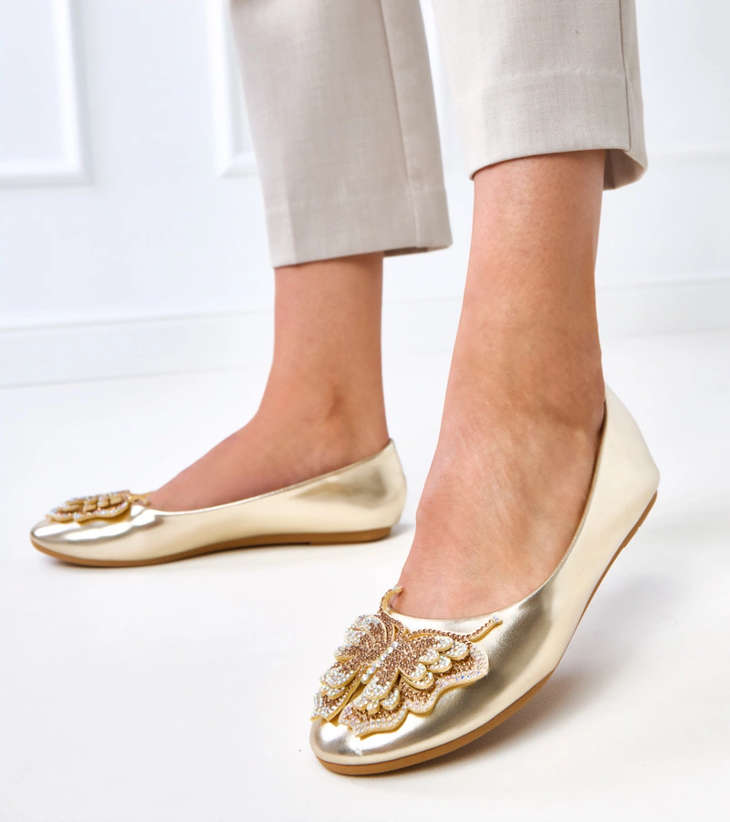 Hers Złote balerinki z ozdobnym motylem