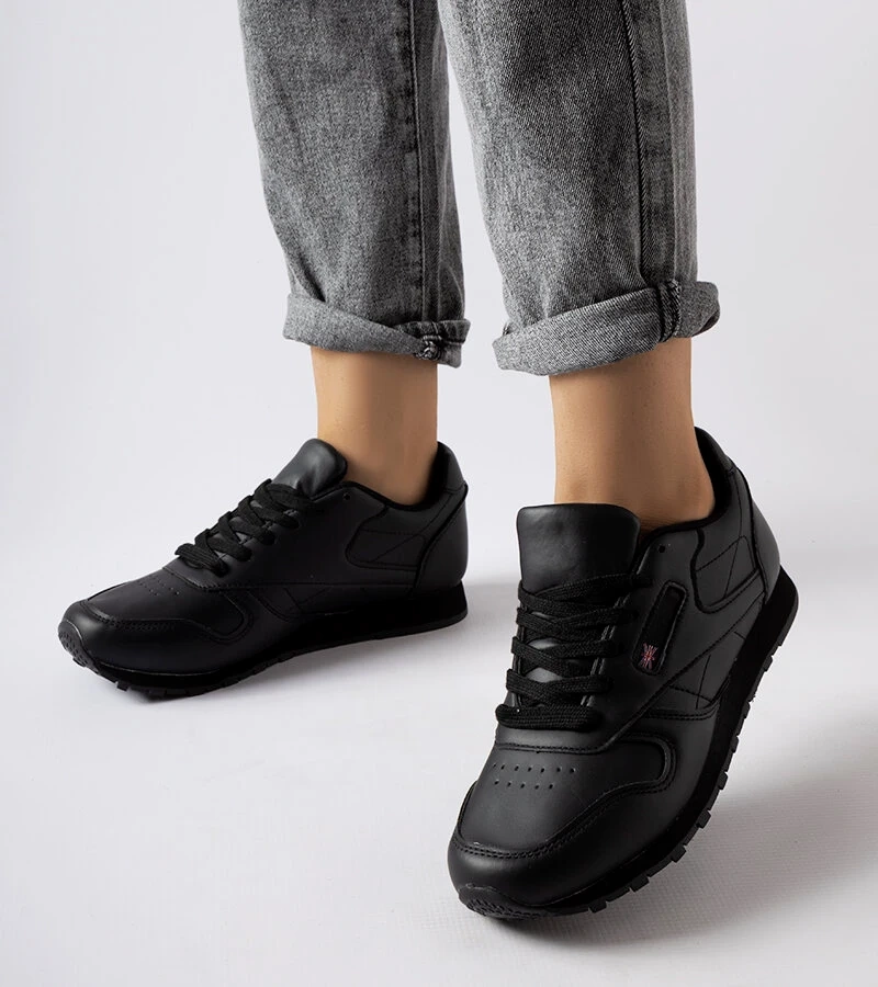 Czarne sneakersy