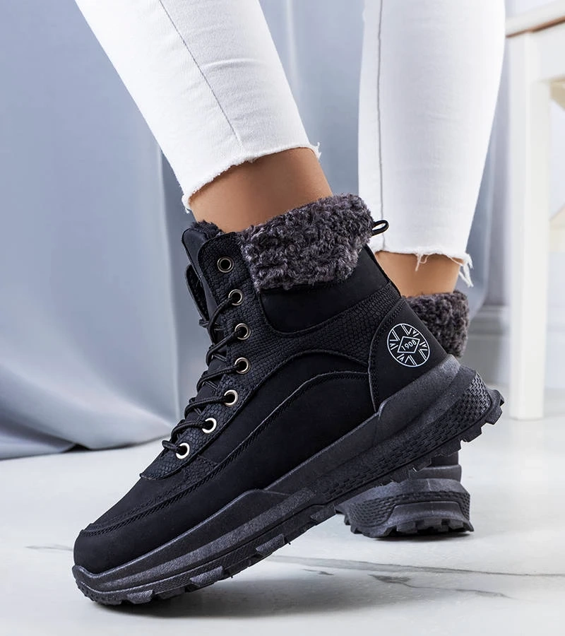 Czarne trapery Lee Cooper LCJ-22-44-1362L