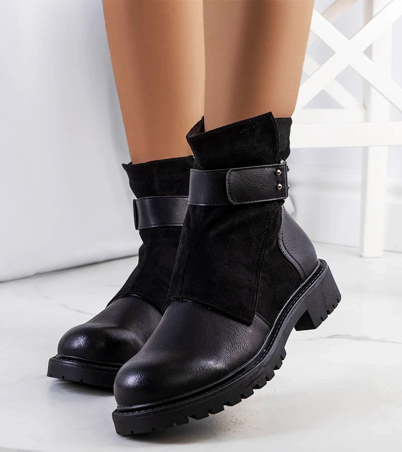 Czarne botki z łączonych materiałów