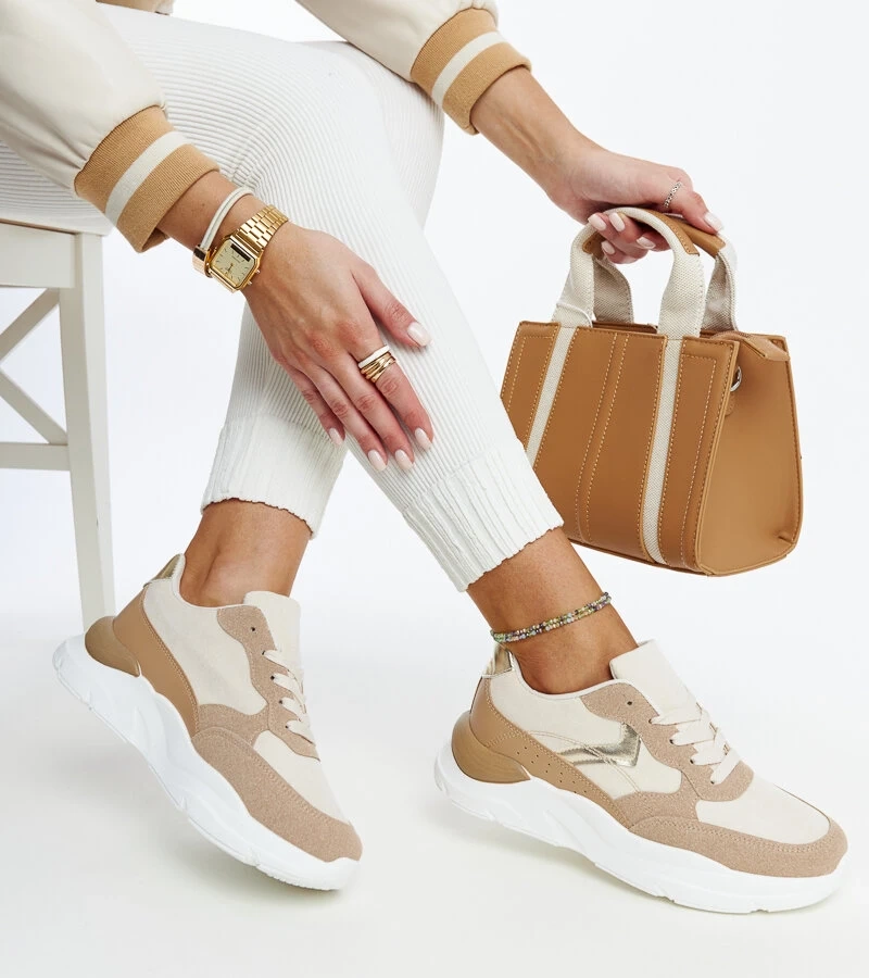 Brązowe sneakersy na platformie