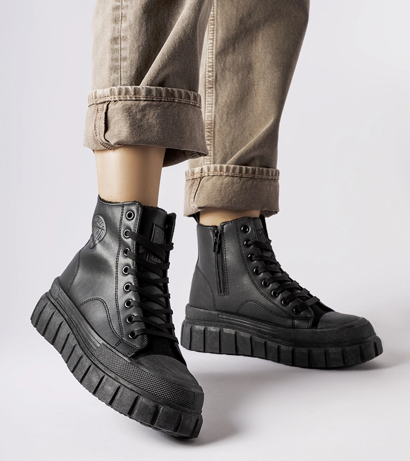 Czarne ocieplane trampki Big Star MM274625