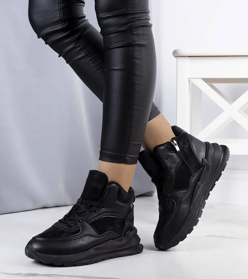 Czarne ocieplane sneakersy
