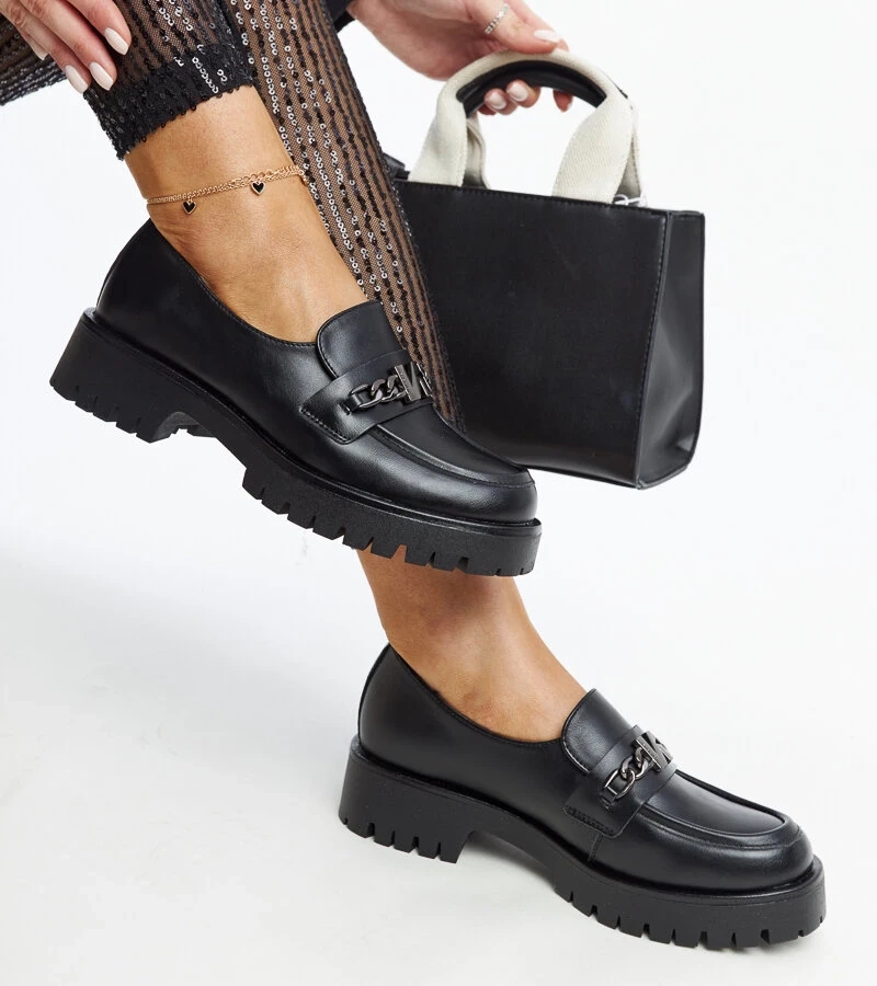 Czarne mokasyny ze skórzaną wkładką VINCEZA