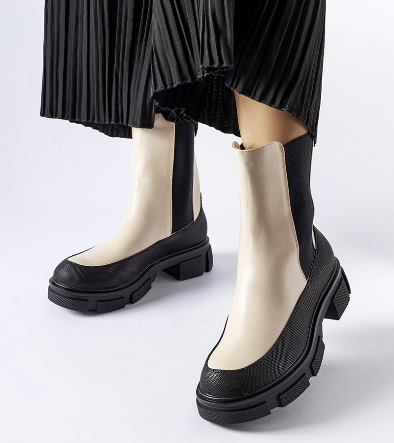 Beżowo-czarne botki z elastycznymi wstawkami