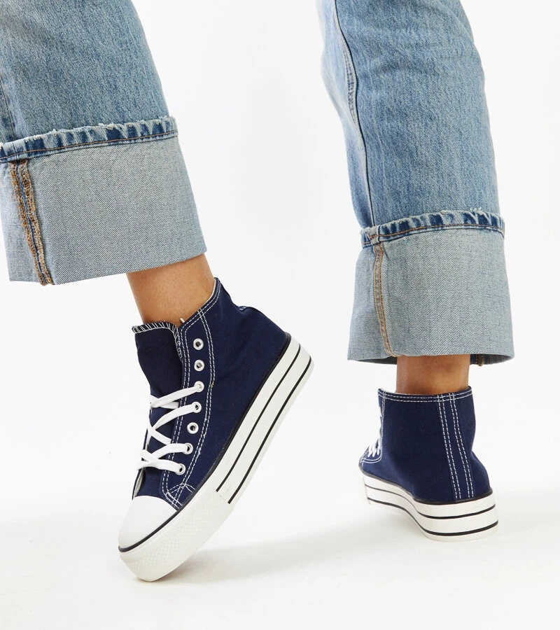 Hers Granatowe wysokie trampki na grubej podeszwie