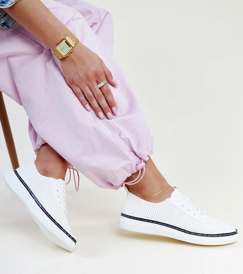 Hers Biało-czarne ażurowe tenisówki