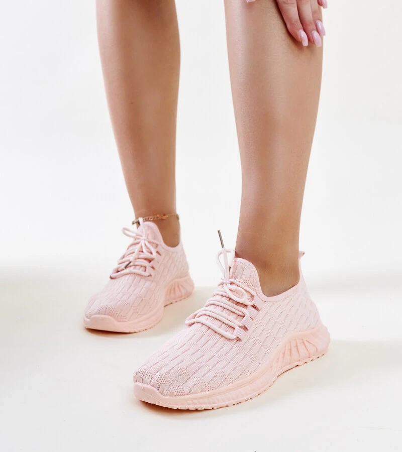 Różowe materiałowe sneakersy