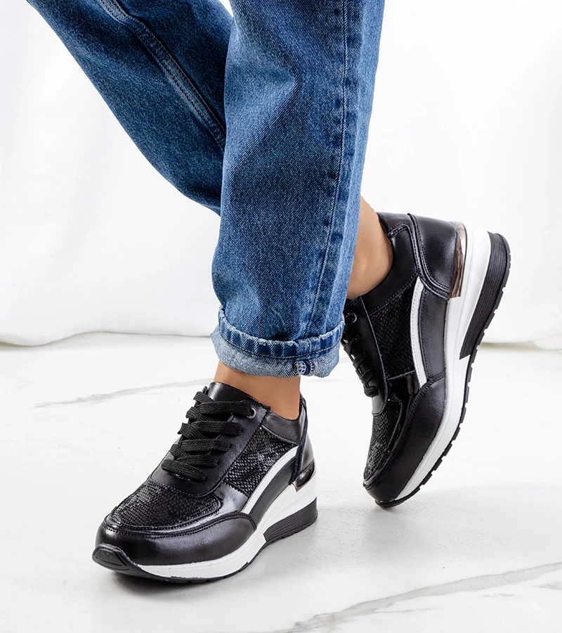 Skórzane sneakersy na koturnie