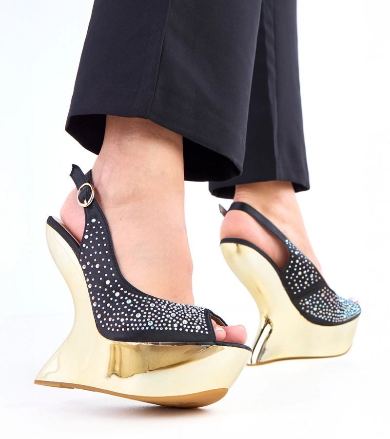 Hers Czarne sandały z cyrkoniami na futurystycznym koturnie