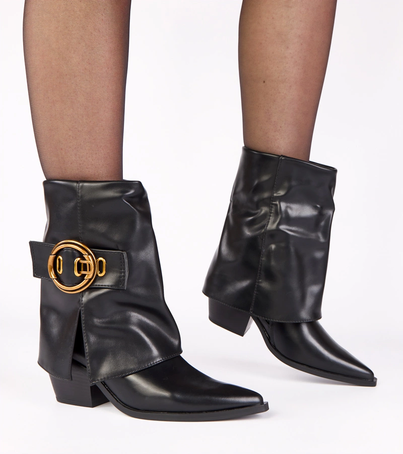 Hers Czarne kowbojki z wywiniętą cholewką i ozdobną klamrą