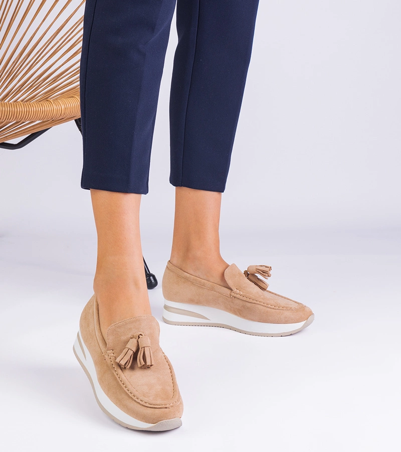 Hers Mokasyny Damskie Beżowe na Platformie ze Zdobieniem