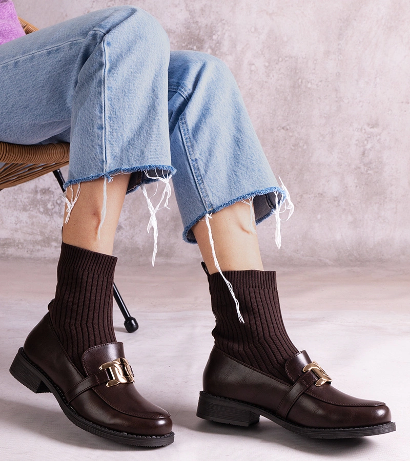 Brązowe botki z materiałową cholewką