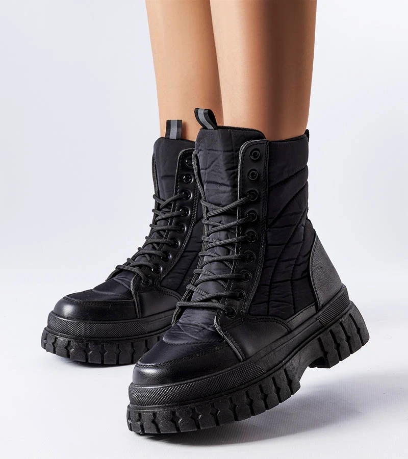 Czarne ocieplane śniegowce