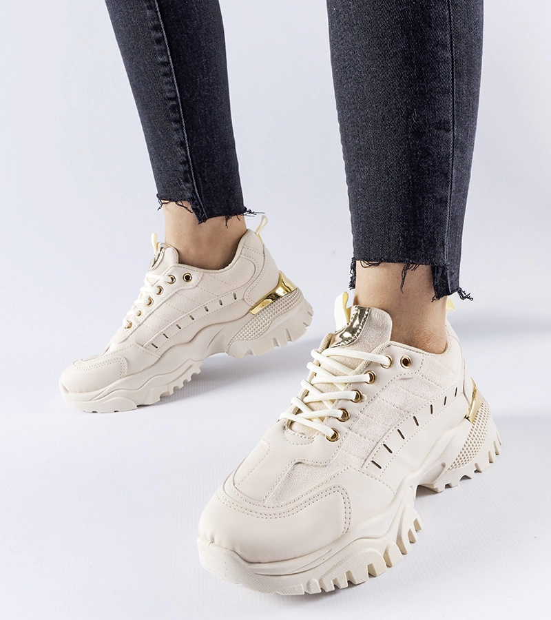 Beżowe sportowe sneakersy