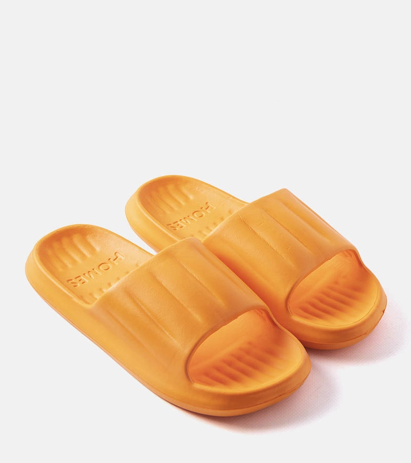 Pomarańczowe sportowe klapki