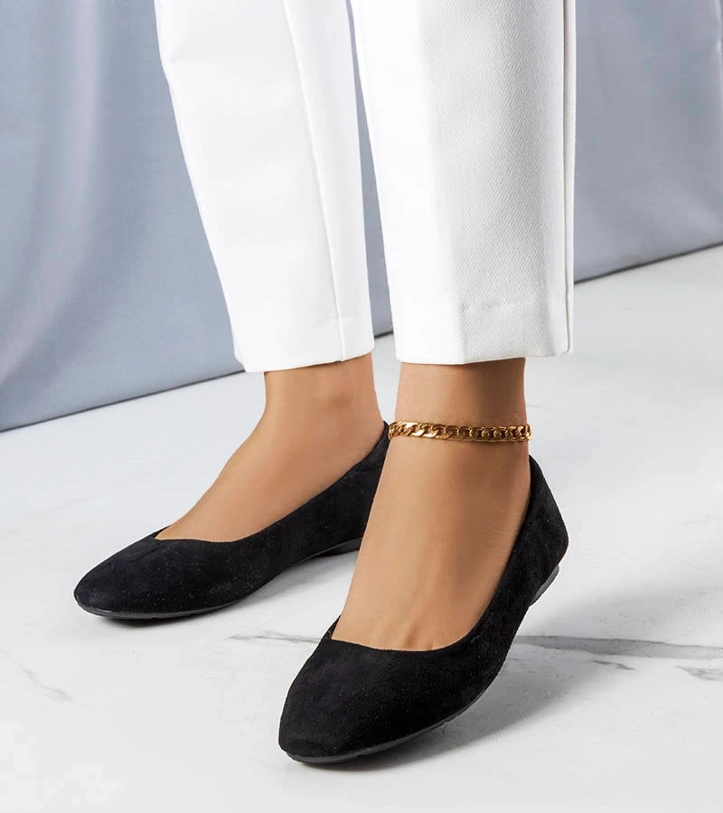 Czarne baleriny z kwadratowym noskiem