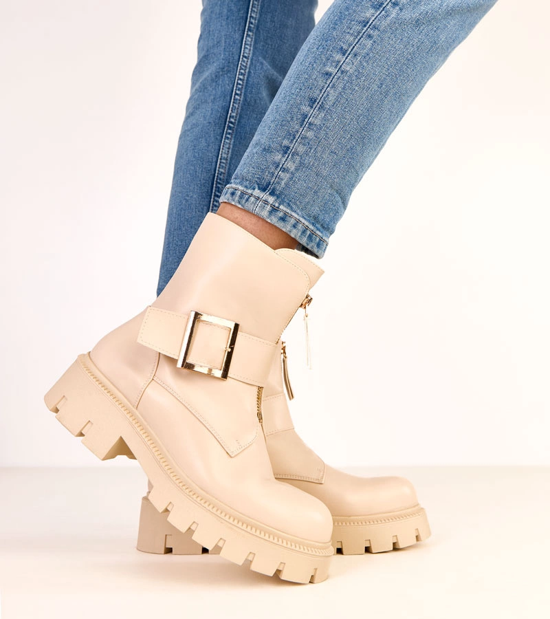 Hers Beżowe botki na platformie z ozdobną klamrą