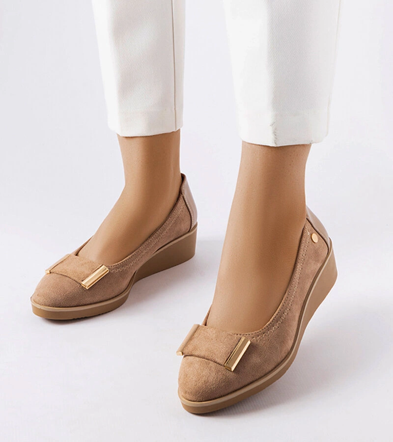 Brązowy zamszowe balerinki ze skórzana wkładka