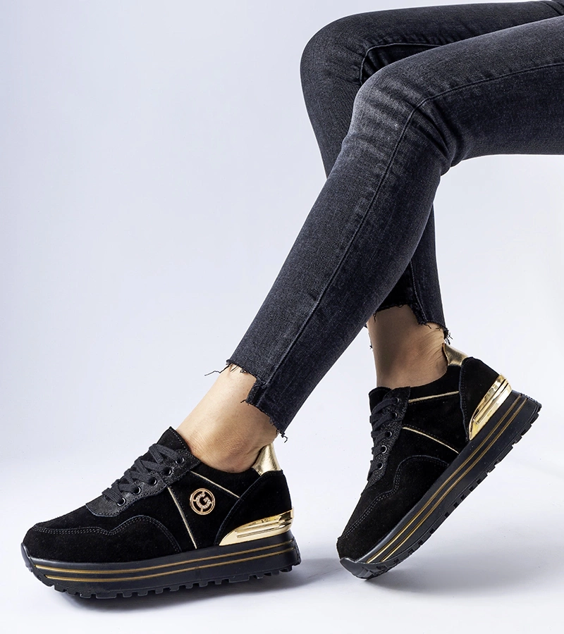 Czarno-złote sneakersy na platformie