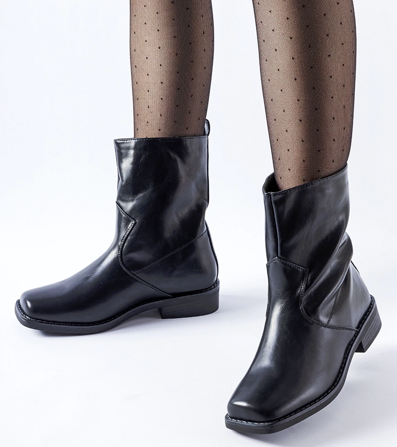 Czarne ocieplane botki prostokątny nosek