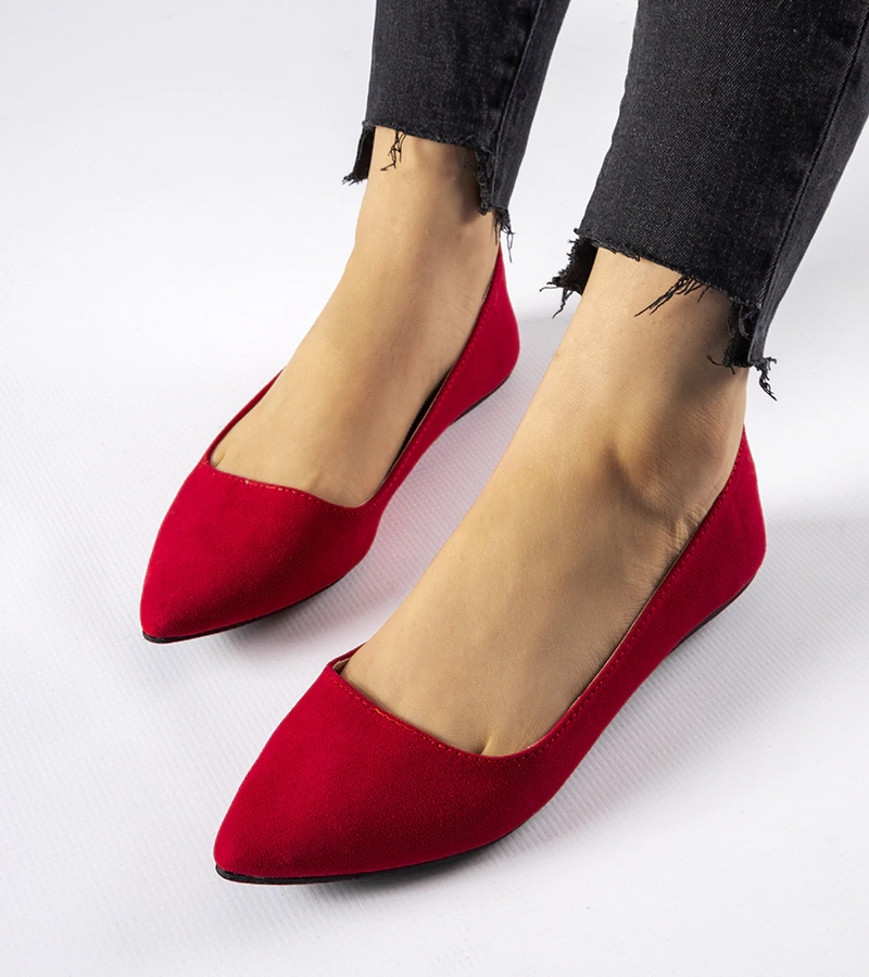 Hers Czerwone balerinki ze szpiczastym noskiem