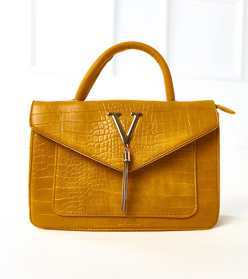 Torebka na ramię z motywem skóry krokodyla