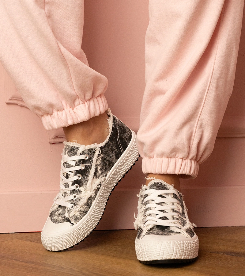 Hers Czarne damskie trampki sneakersy sportowe