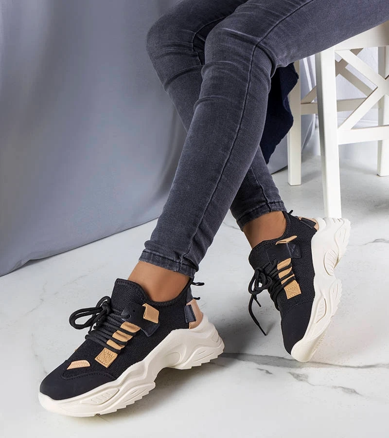 Czarne sneakersy damskie