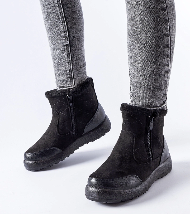 Czarne ocieplane lekkie botki