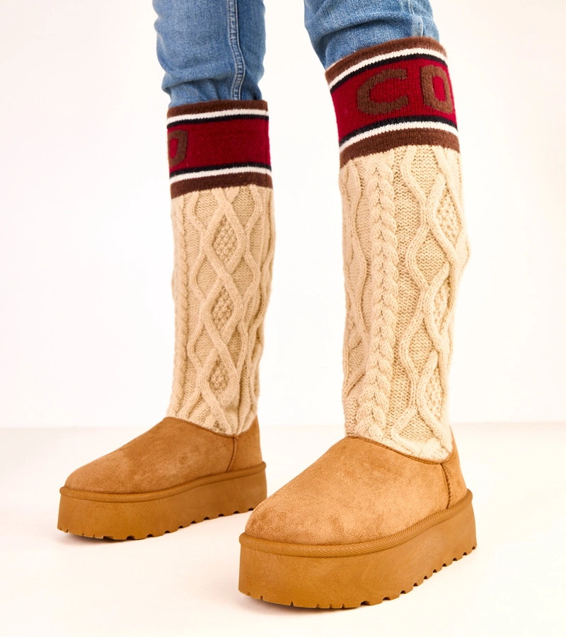 Hers Brązowe śniegowce na platformie z wysoką cholewką