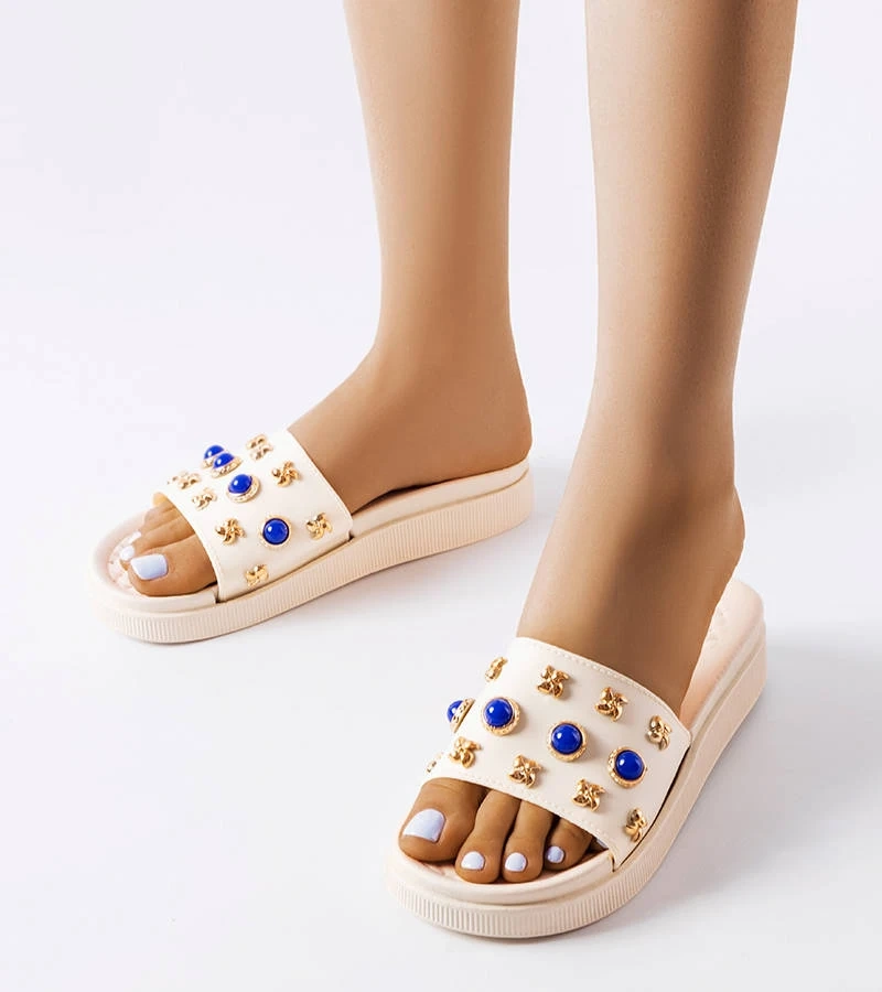 Beżowe ozdobne klapki