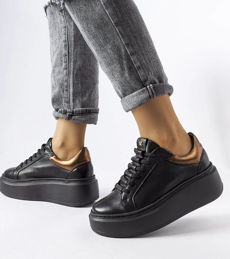 Czarne skórzane sneakersy Karino