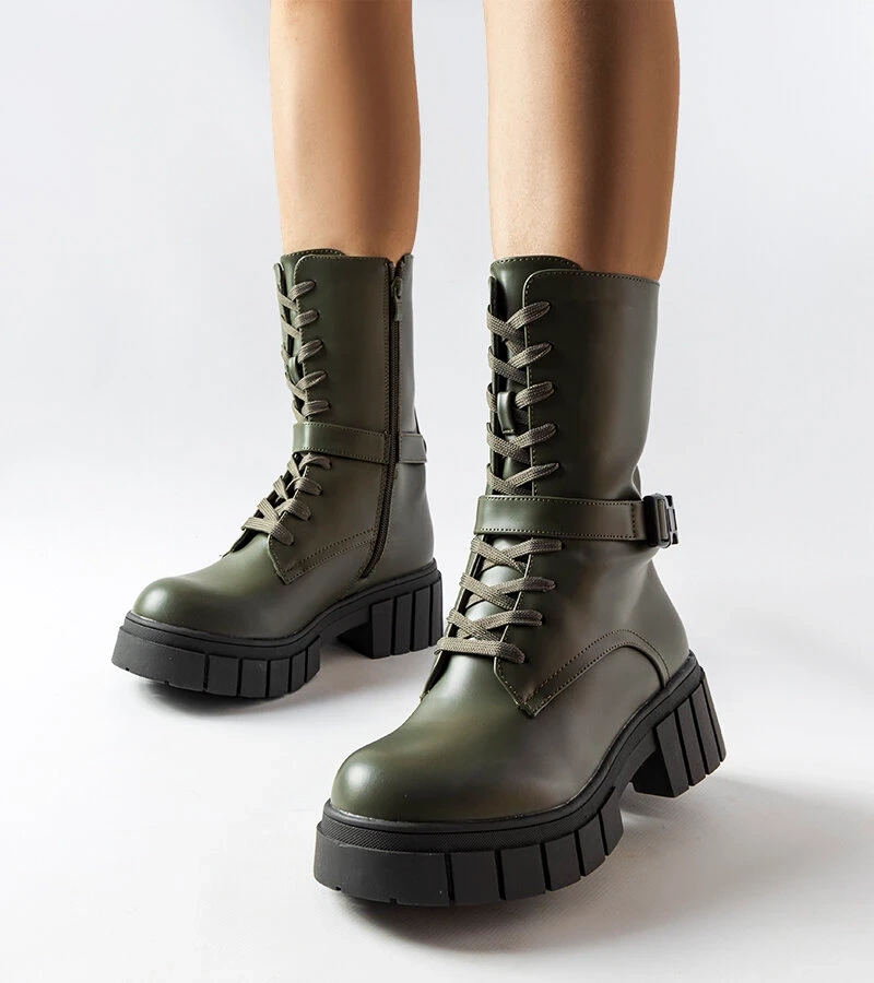 Ciemnozielone sznurowane botki-workery