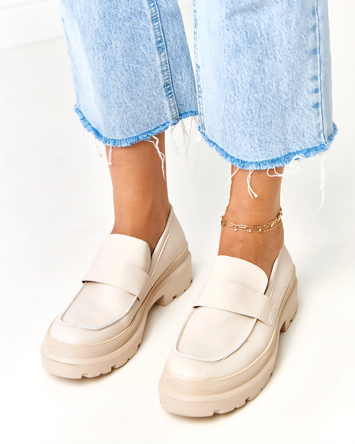 Hers Beżowe mokasyny z ekoskóry