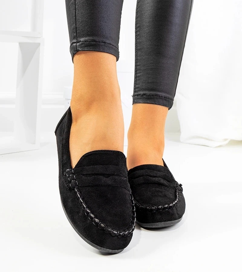 Klasyczne czarne mokasyny zamszowe