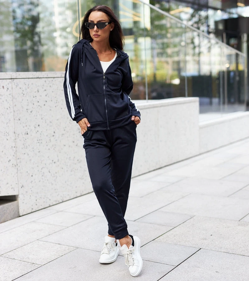 Granatowy bawełniany 2-częściowy komplet dresowy