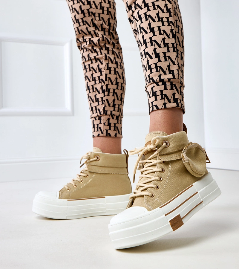 Hers brązowe trampki na platformie z saszetką