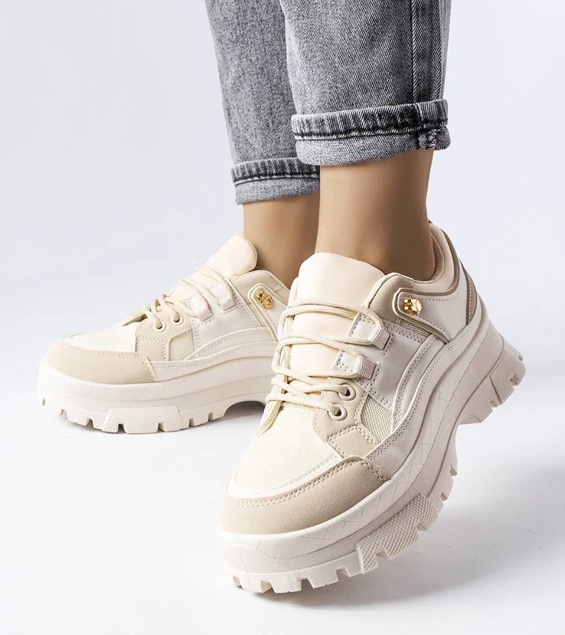 Beżowe niskie traperki