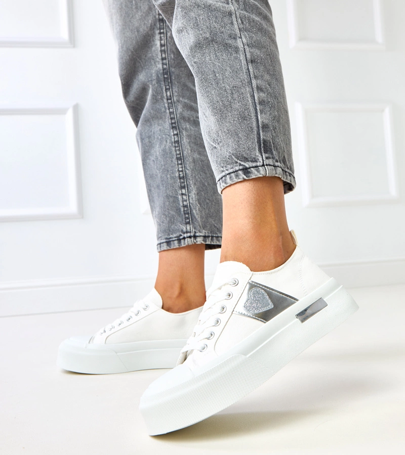 Hers Białe trampki na platformie z sercem