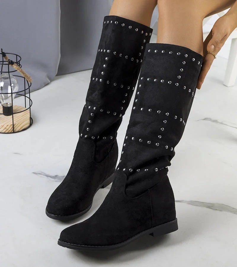 Czarne kozaki na ukrytym koturnie