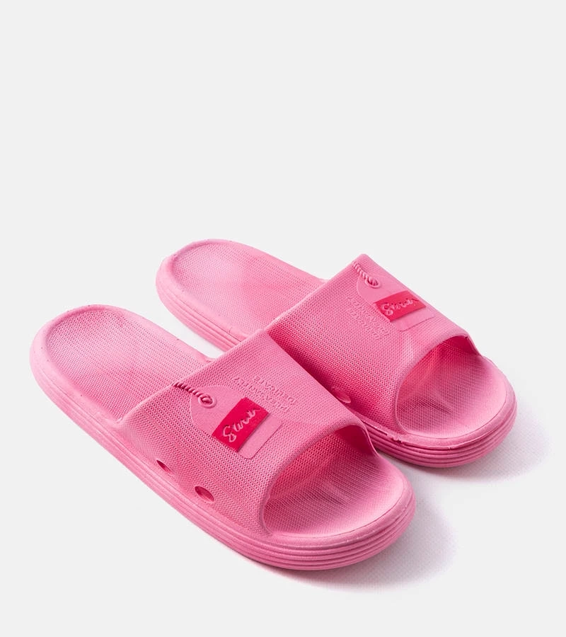 Różowe sportowe klapki
